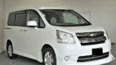 Toyota noah ZRR70W 2